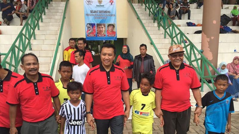 Menpora Imam Nahrawi saat pembukaan GRAPPSI BAZNAS Menpora Cup 2016  U-11 dan LBI U-13 di Stadion Sunter, Jakarta Utara, Minggu (10/4). Copyright: &copy; infokemenpora